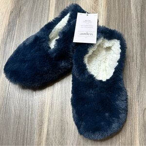 NWT Auden Slipper Socks